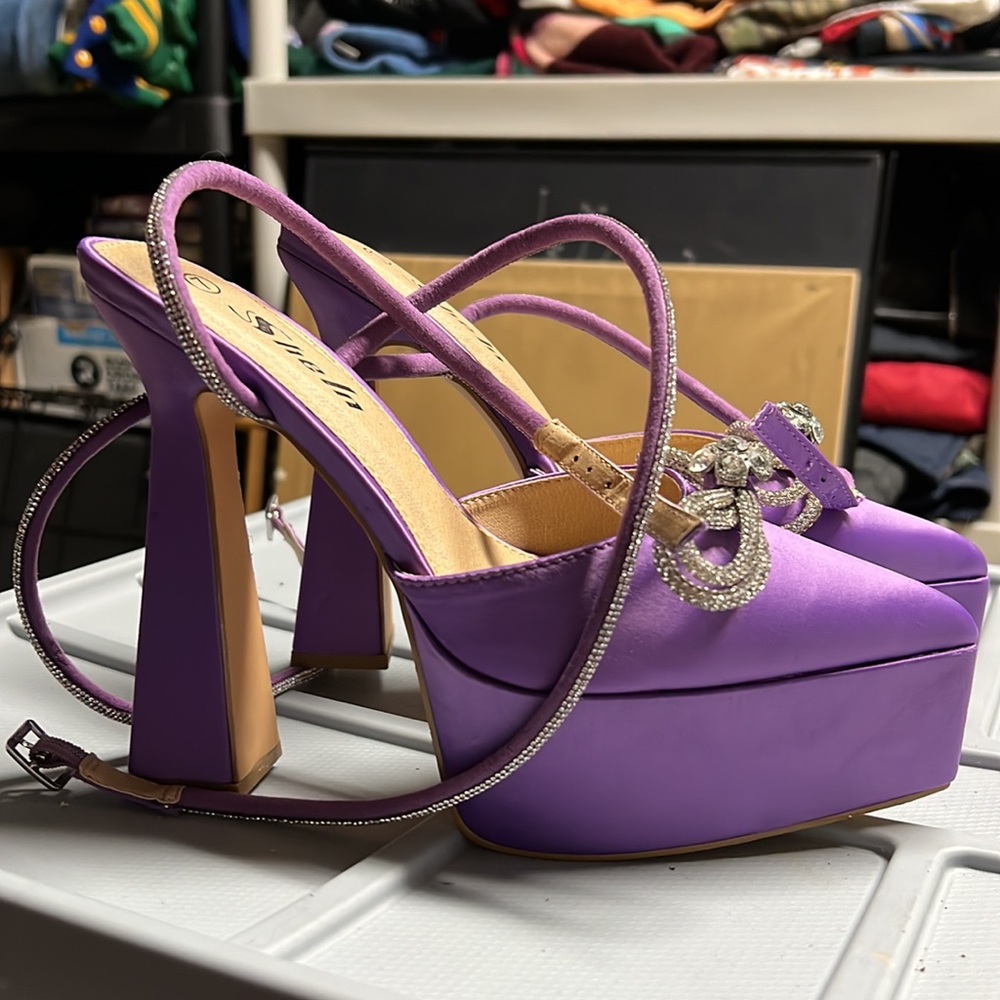 Double Bow Platform Heels